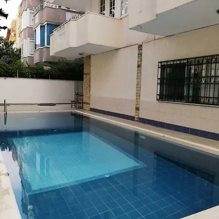 דירה Oba Palace